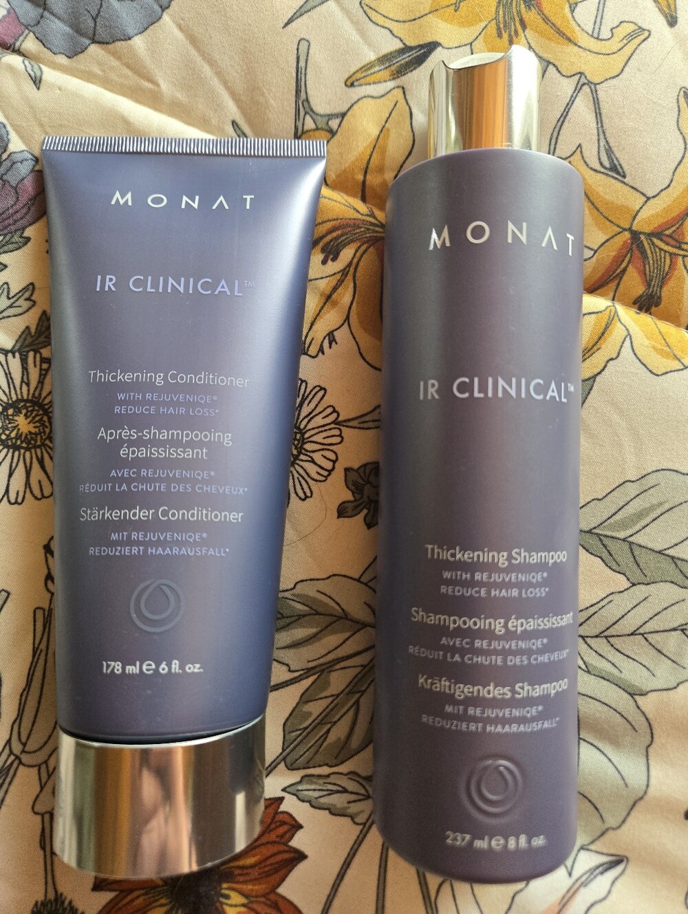 Brand NEW Unopened Monat IR Clinical Shampoo/Conditioner